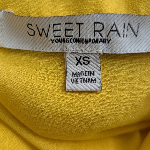 Sweet Rain Bright Yellow Belted Button-Up Shirt Short Sleeve Blouse Size XS - Picture 6 of 6